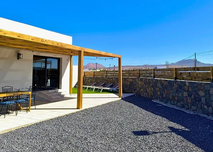 Rodriguez Tatil Evi *